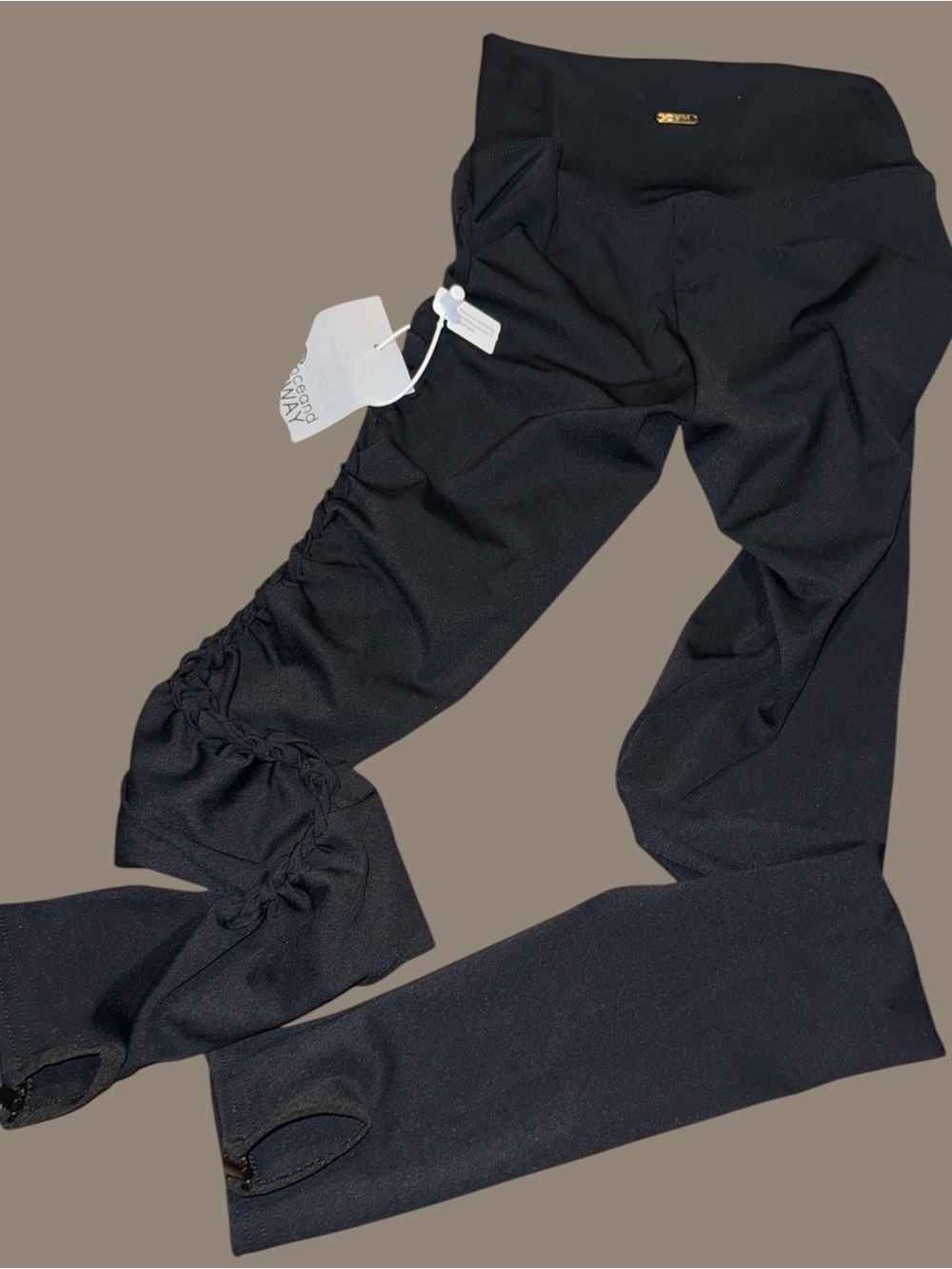 DanceandSWAY leggings size small NWT